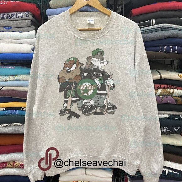 Tops - Vintage Dallas Stars Looney Tunes Ice Hockey Sweatshirt, 90s Retro NHL Shirt Tee